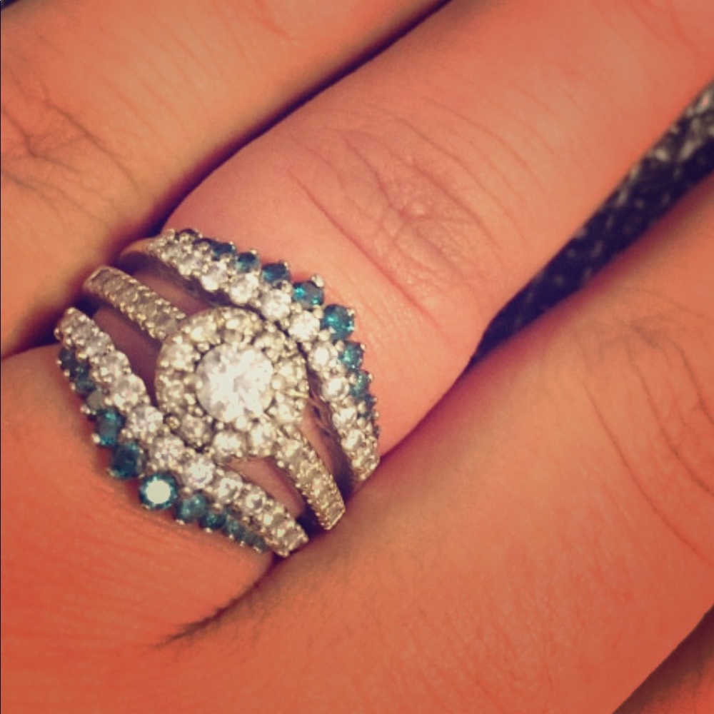 Engagement Diamond ring